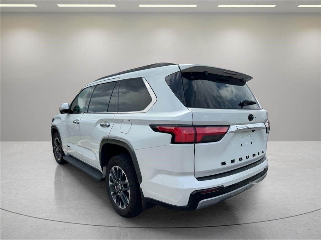 Used 2023 Pearl Toyota Limited image 18