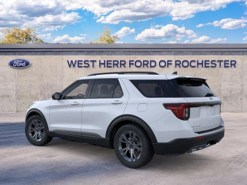 New 2026 Space White Metallic Ford Active image 5