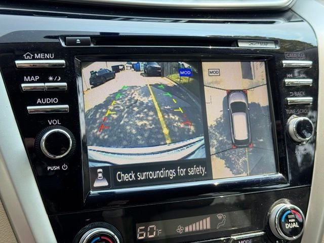 Used 2018 White Nissan SL image 31