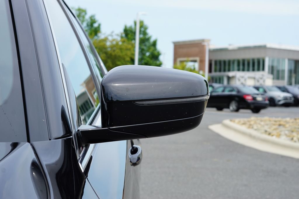 Used 2023 Black Sapphire Metallic BMW 530i xDrive image 11