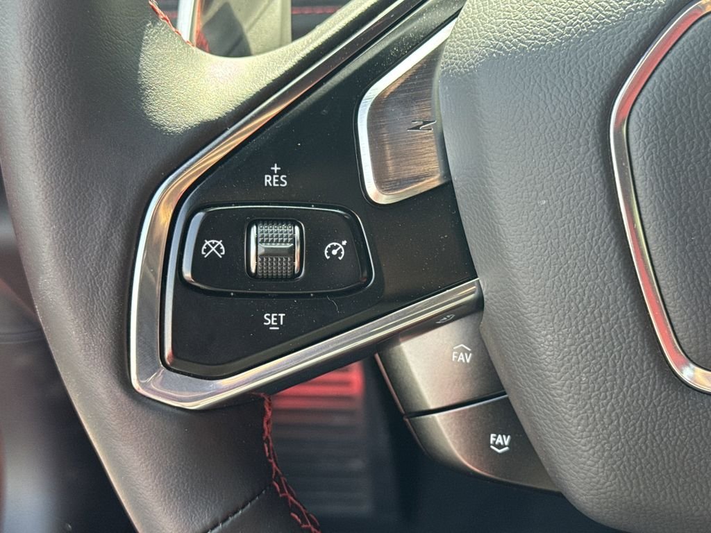 Used 2022 Red Chevrolet Stingray image 20