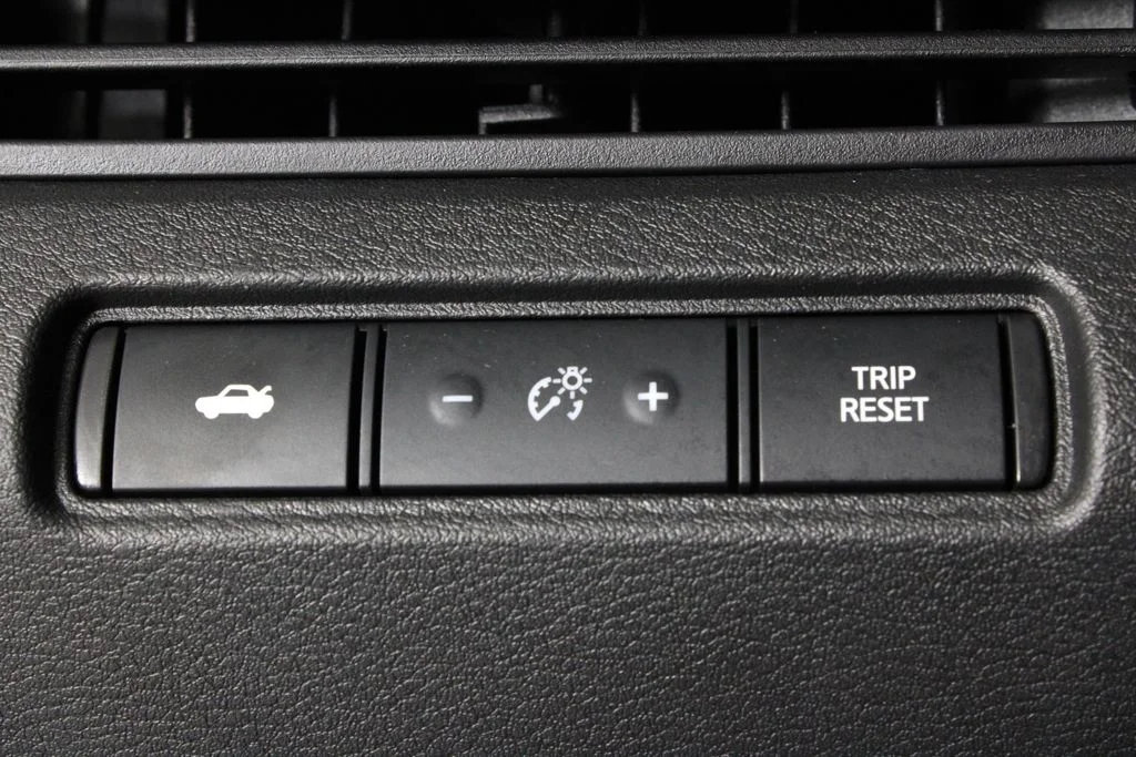 2025 Nissan Altima S - Photo 24
