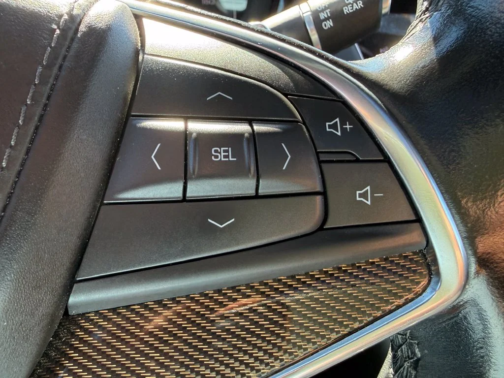 Used 2021 Black Cadillac Sport image 17