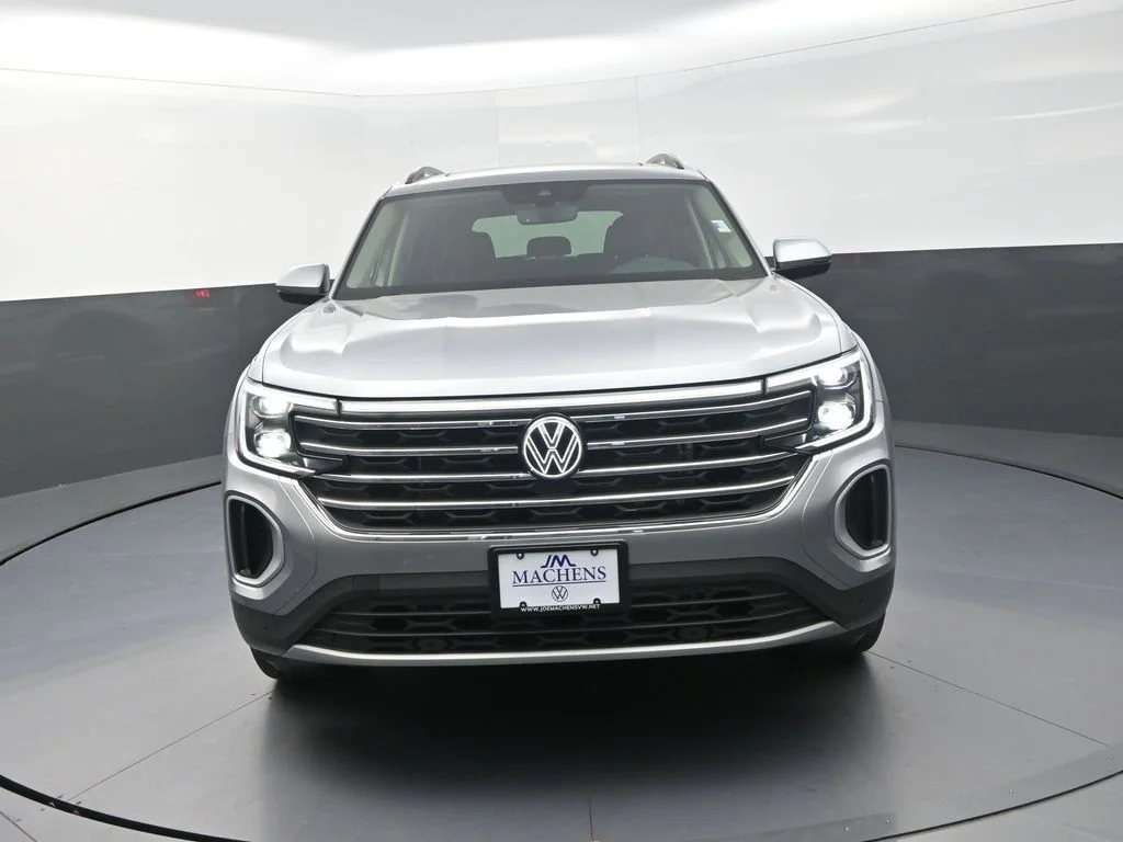 New 2026  Volkswagen 2.0T SE w/Technology image 2