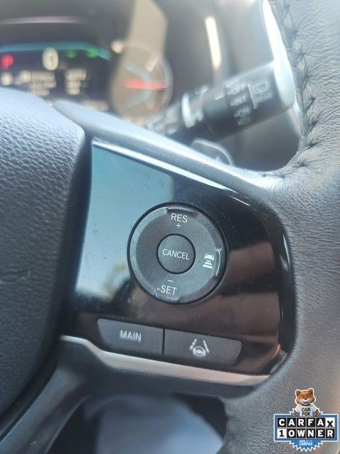 Used 2022 Crystal Black Pearl Honda Touring 7-Passenger image 10