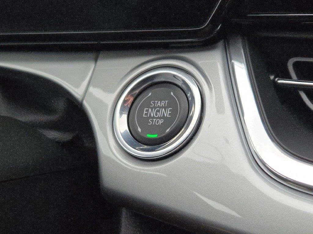 New 2026 Mosaic Black Metallic Chevrolet LT image 25