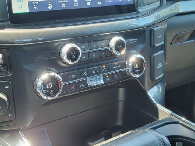 Used 2021 White Ford XLT image 18
