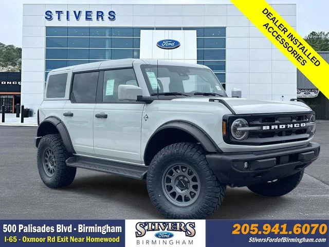 2026 Ford Bronco Outer Banks
