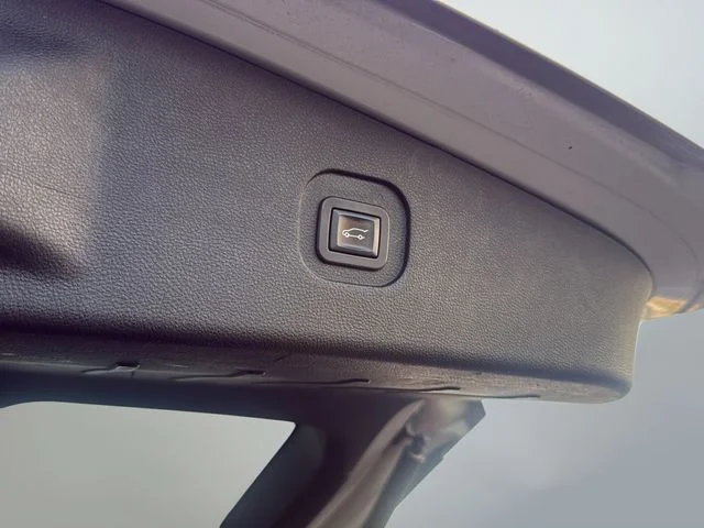 Used 2016 Gold Chevrolet LTZ image 27