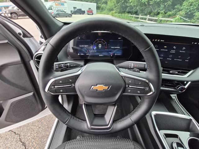 2026 Chevrolet Equinox LT - Photo 11