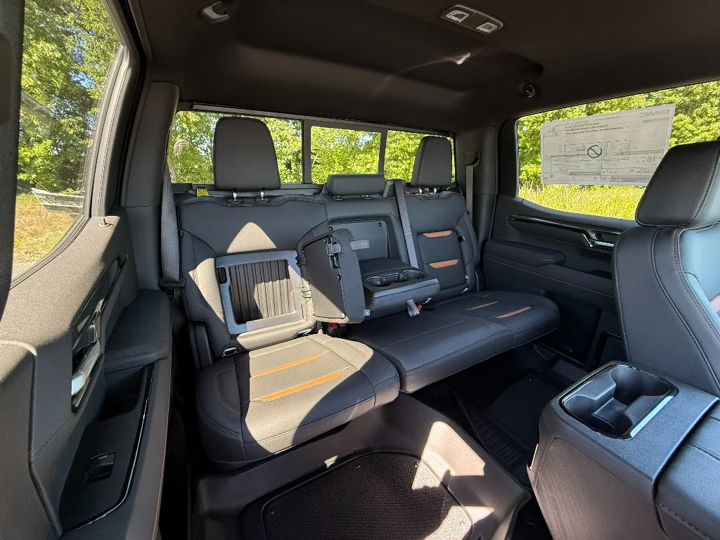 2026 GMC Sierra 1500 AT4 - Photo 28