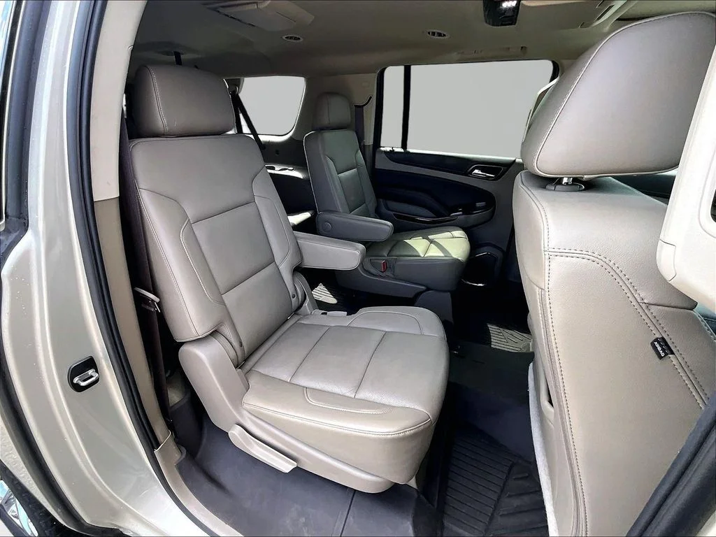 Used 2017 Gold Chevrolet Premier image 28