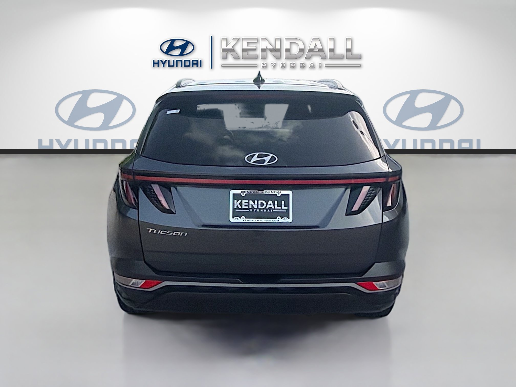 Used 2022 Portofino Gray Hyundai SEL image 5