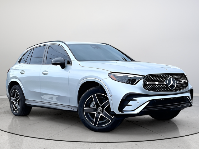 2026 Mercedes-Benz GLC Base