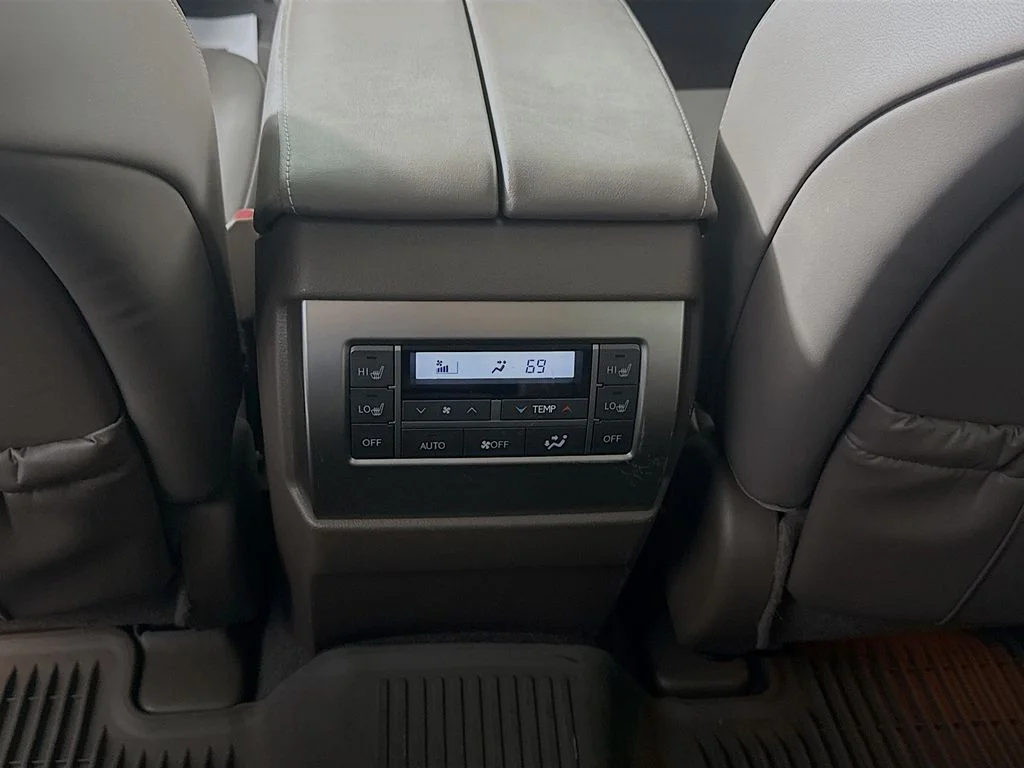 Used 2019 Starfire Pearl Lexus Premium image 26