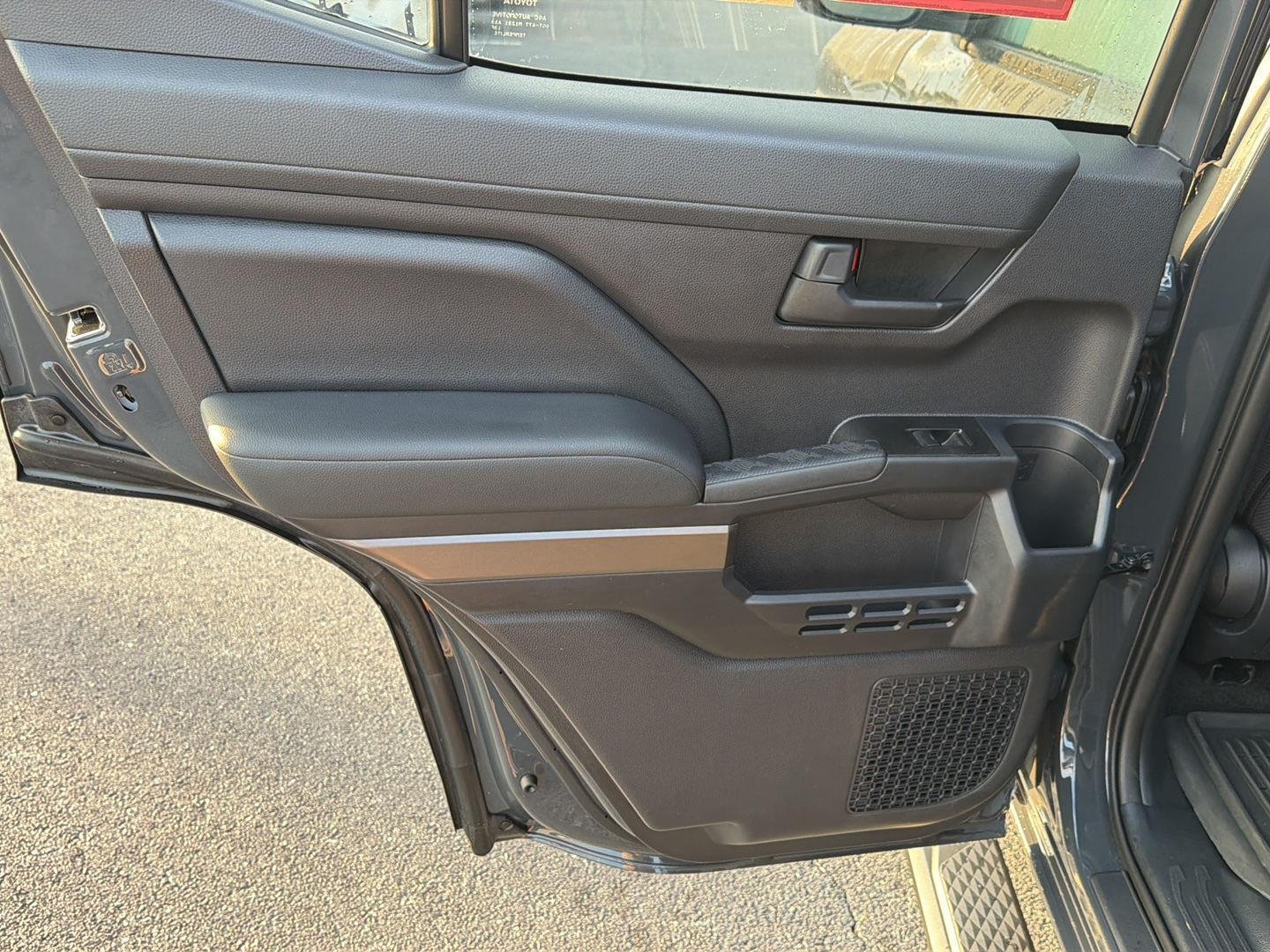 Used 2026 Underground Toyota SR5 image 17