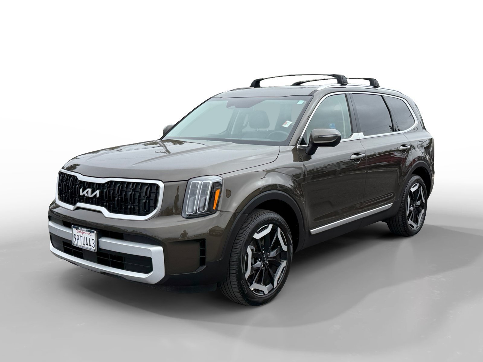 Certified Used 2025 Moss Kia EX image 1