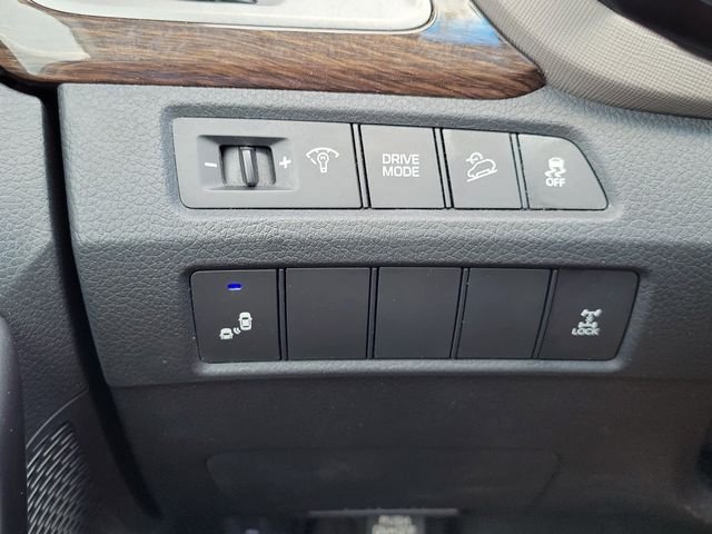 Used 2017 Silver Hyundai 2.4 Base image 13
