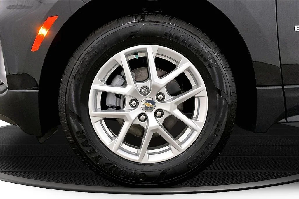 Used 2022 Black Chevrolet LT image 33