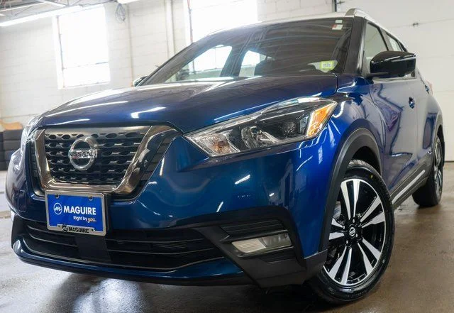 2020 Nissan Kicks SR