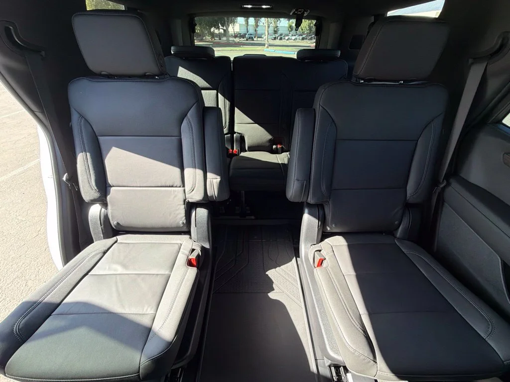 2027 Chevrolet Tahoe Z71 - Photo 34