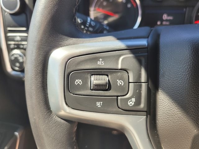 Used 2022 White Chevrolet LT image 28