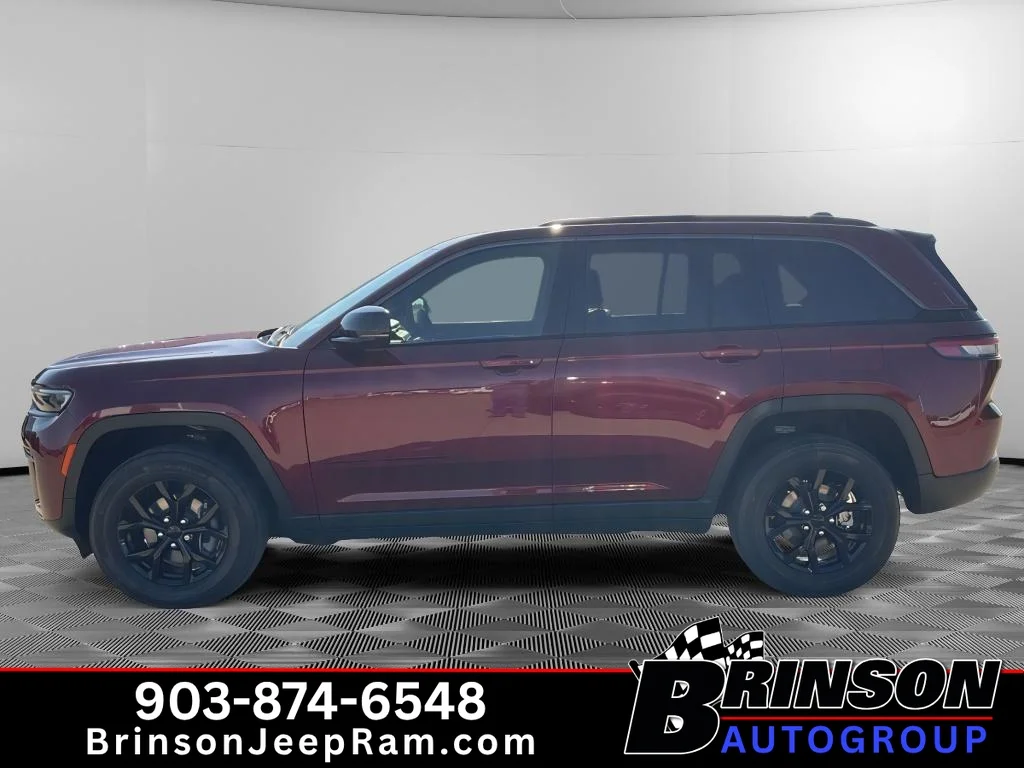 New 2026 Velvet Red Pearlcoat Jeep Laredo Altitude image 3