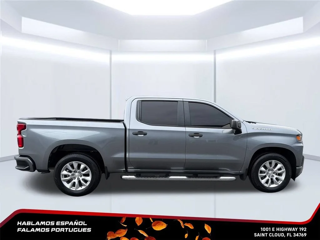Used 2020 SATIN STEEL METALLIC Chevrolet Custom image 6