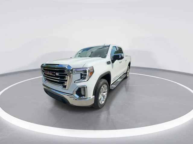Used 2021 White GMC SLT image 4