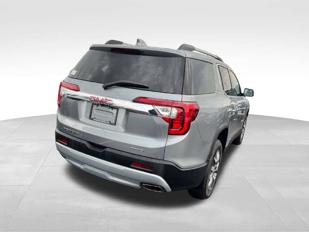 Used 2023 Silver GMC SLT image 5