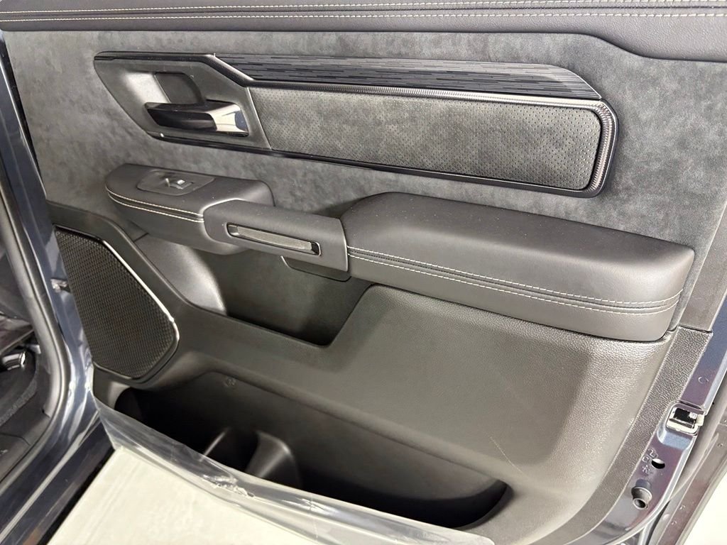 New 2026 Forged Blue Metallic Exterior Paint RAM RHO image 21