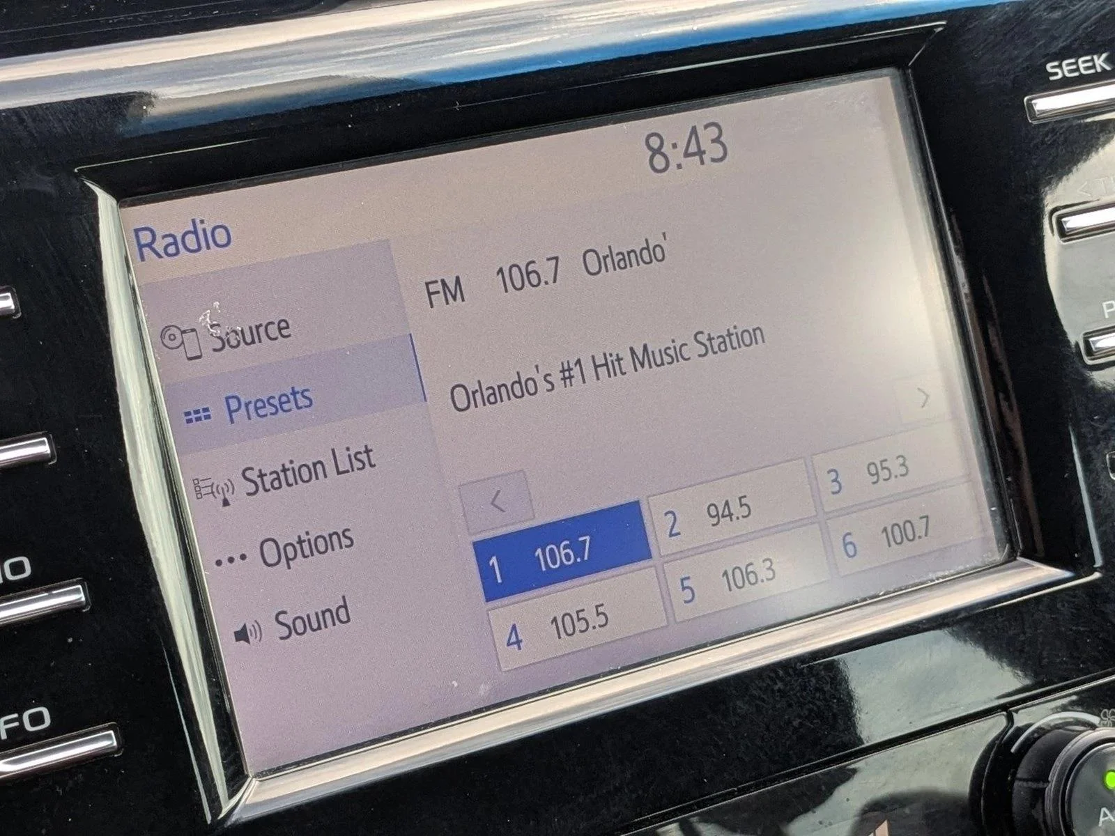Used 2018 Galactic Aqua Mica Toyota SE image 13