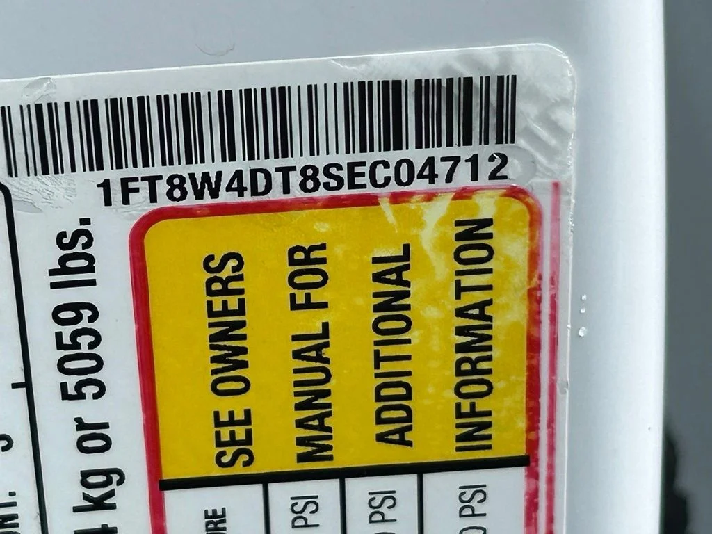 Used 2025 Oxford White Ford XL image 45