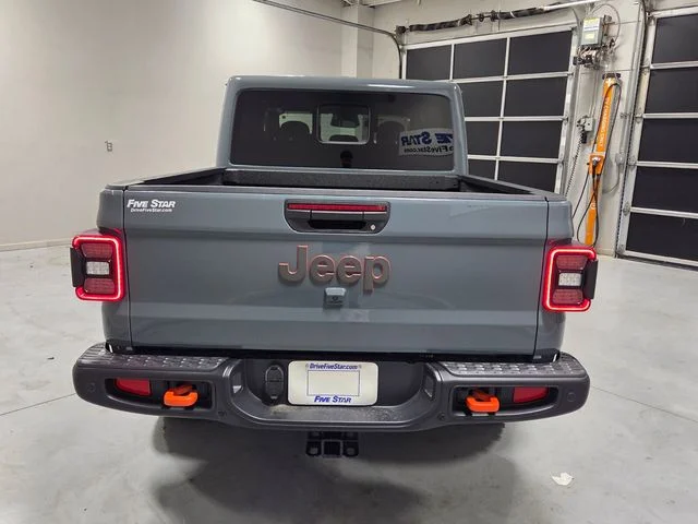 New 2026 Anvil Clearcoat Jeep Mojave image 9