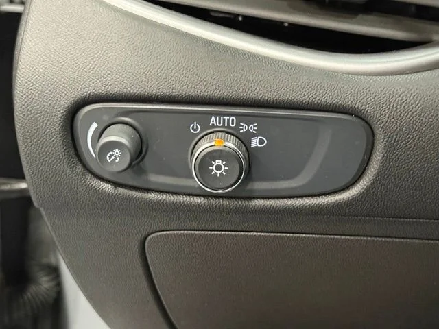 Used 2025 Gray Chevrolet LT image 13