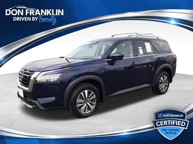 2023 Nissan Pathfinder SL