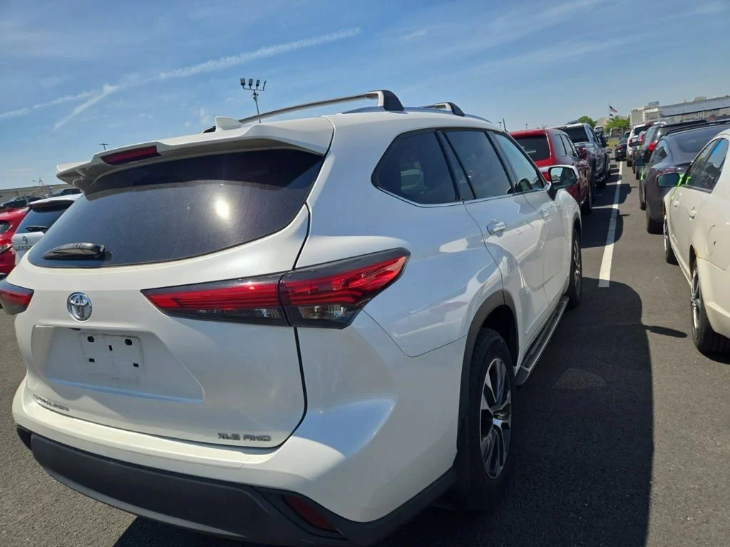 Used 2021 White Toyota XLE image 2