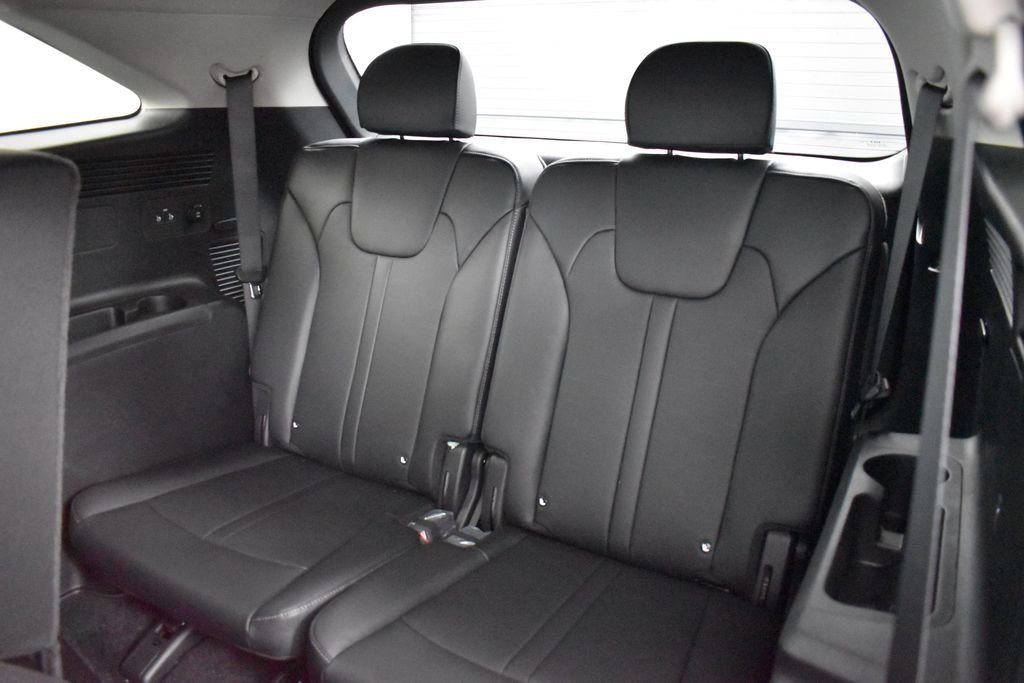 New 2026 Aurora Black Pearl Kia EX image 21