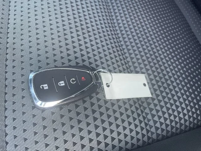 Used 2025 Cypress Gray Chevrolet LT image 29