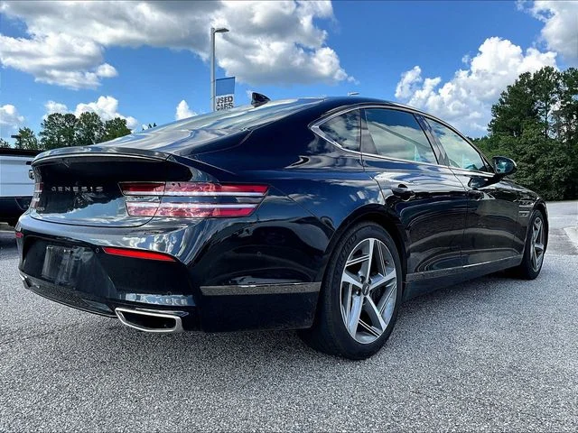 Used 2023 Black Genesis 2.5T image 4