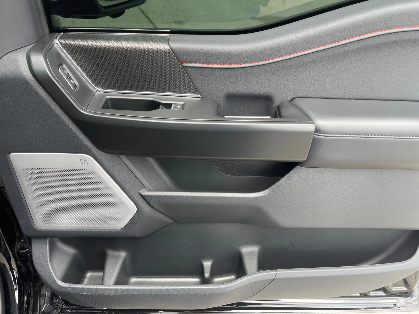 Used 2025 Black Ford Raptor image 18