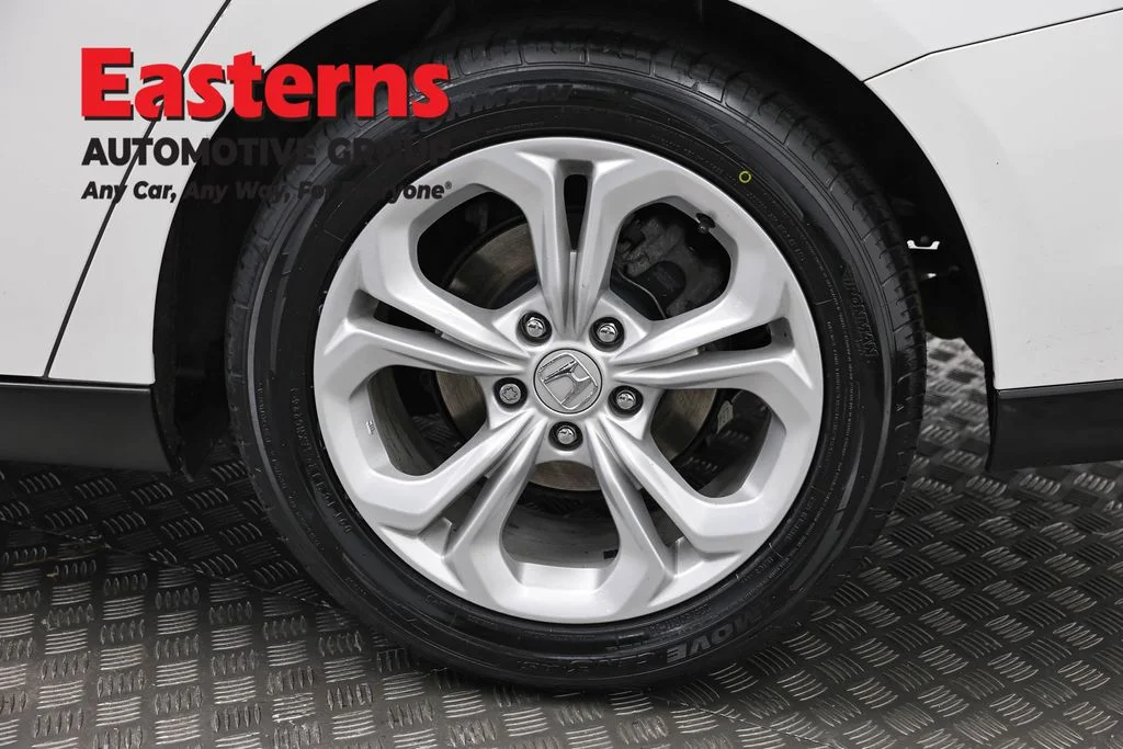 Used 2024 White Honda LX image 32