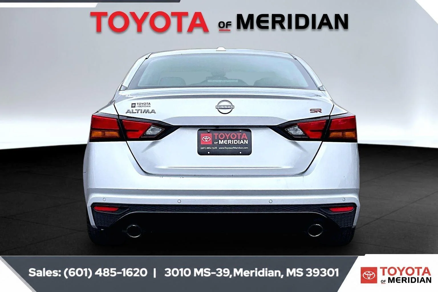 Used 2024 Brilliant Silver Metallic Nissan 2.5 SR image 4