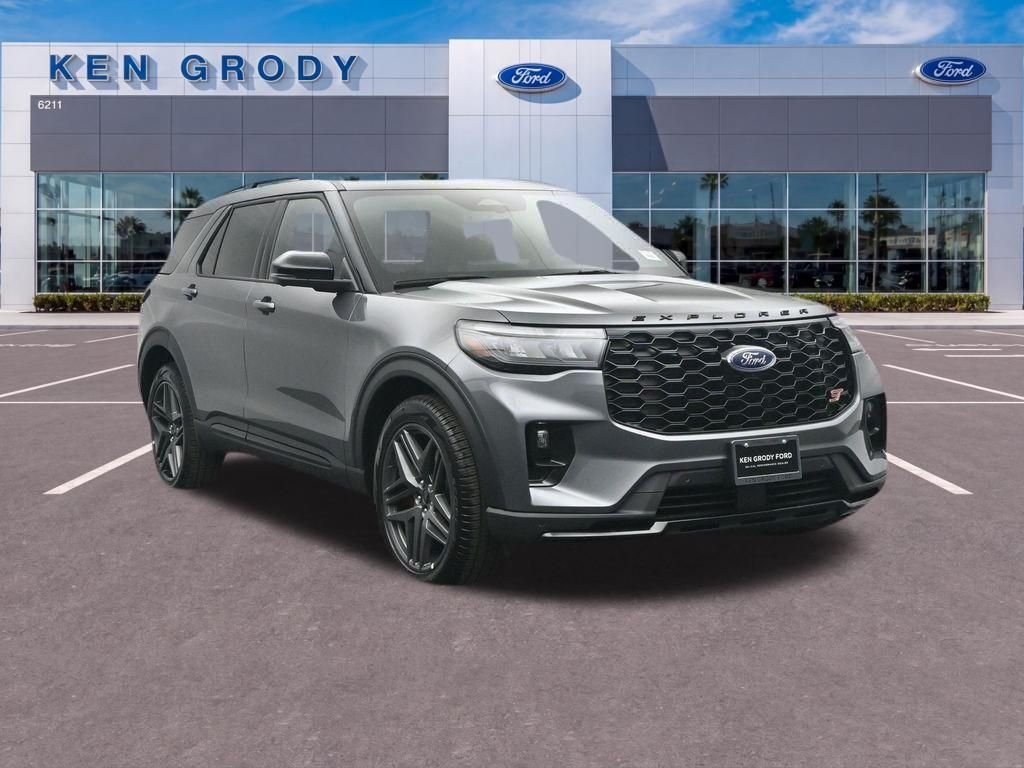 2026 Ford Explorer ST 4WD's photo