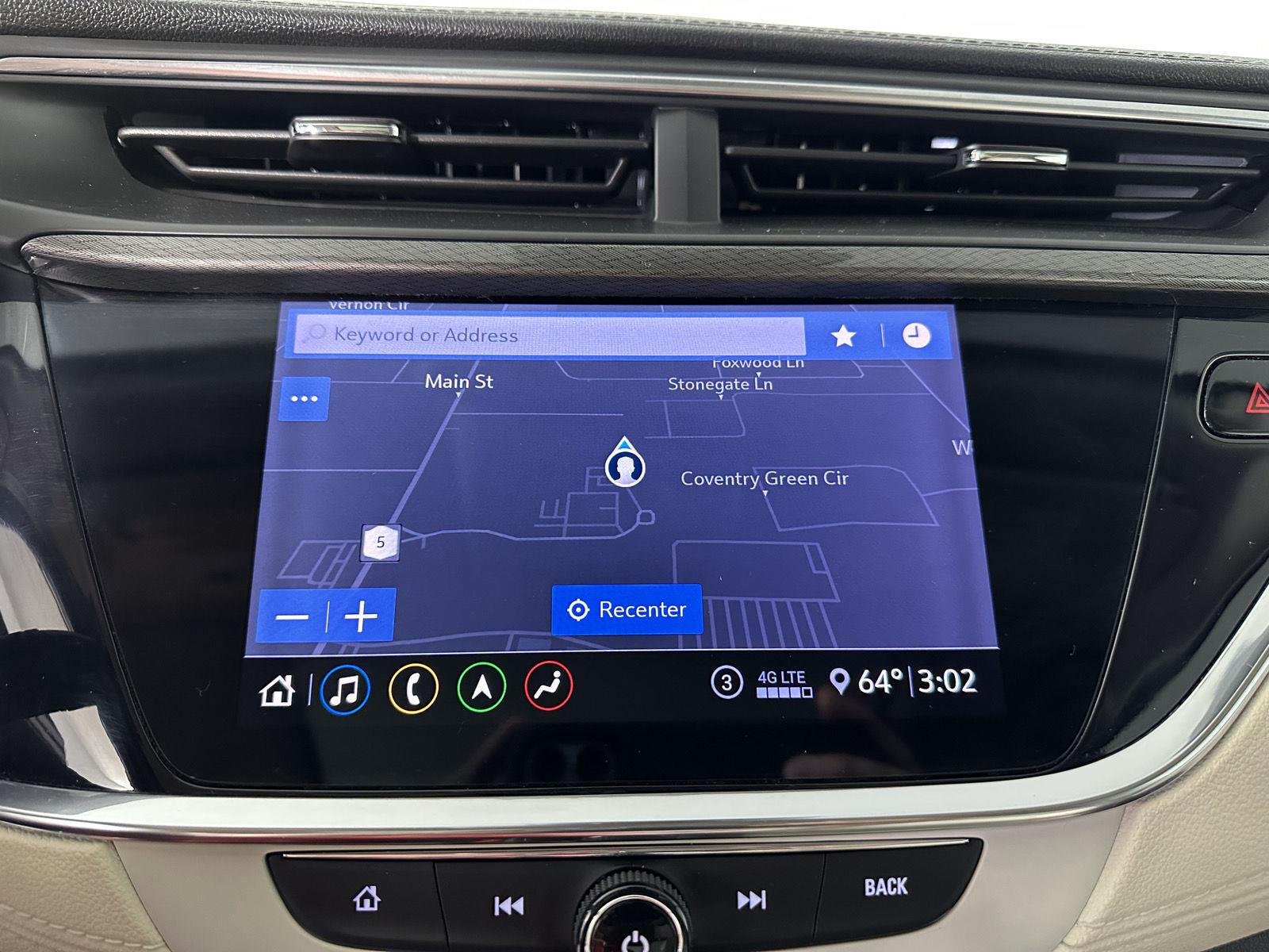 Used 2020 Ebony Twilight Metallic Buick Select image 22