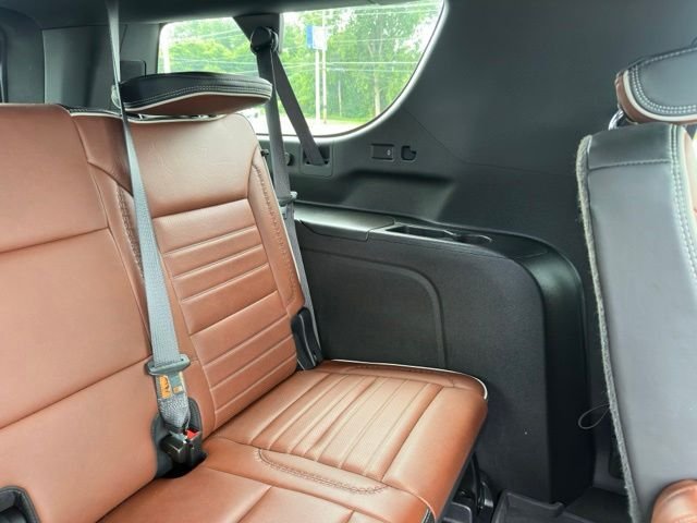 Used 2024 Green GMC Denali Ultimate image 16