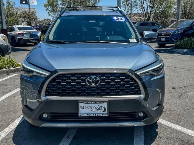 Certified Used 2024 CELESTITE GRAY ME. Toyota  image 2