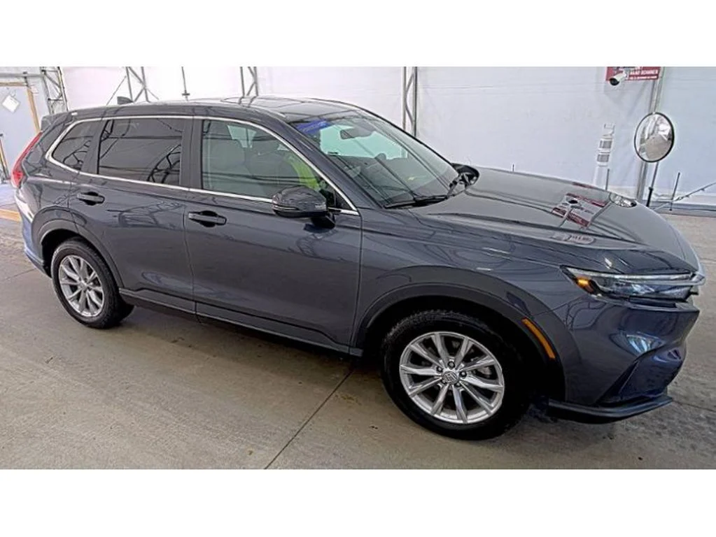 Used 2024  Honda EX-L image 3