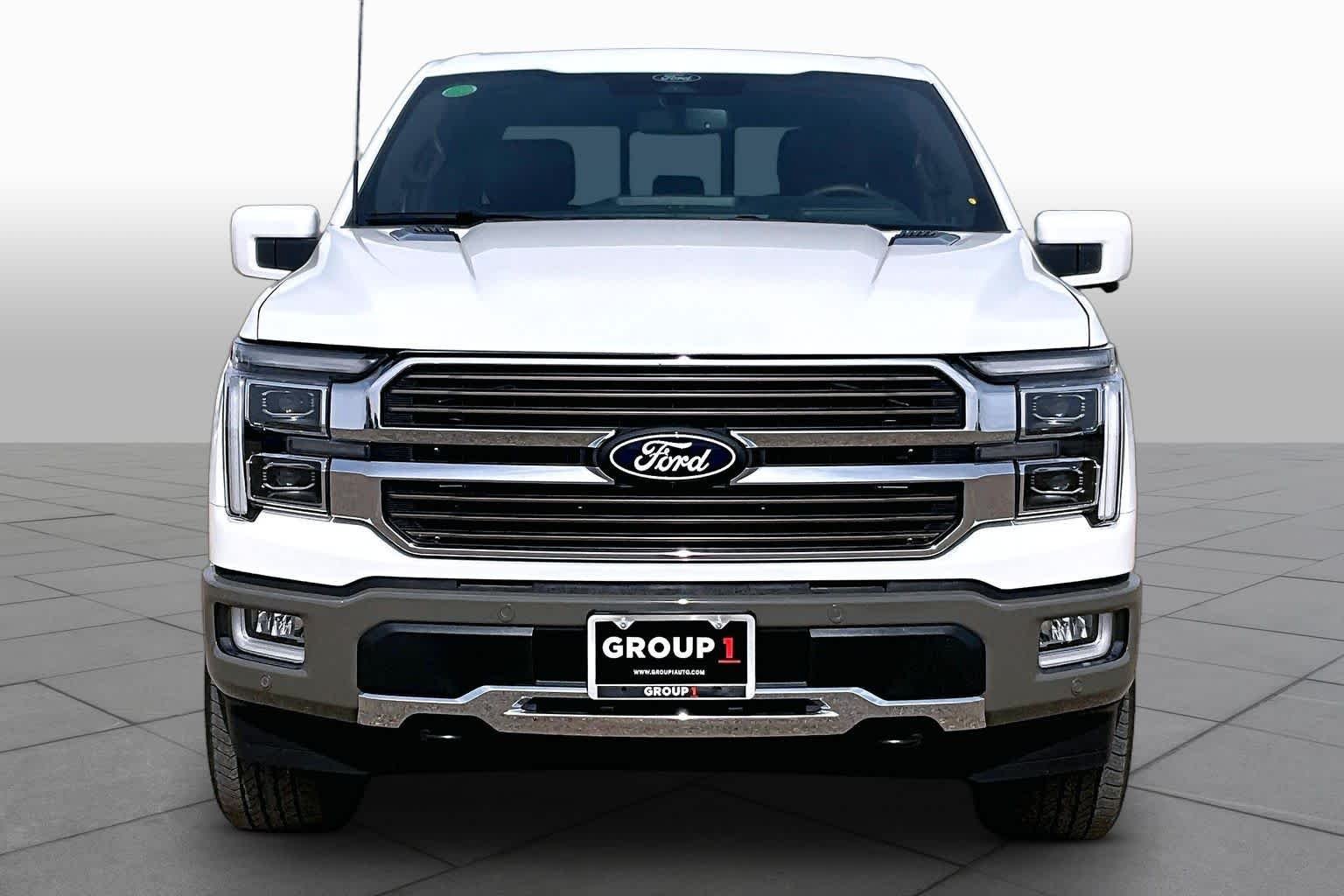 New 2026 Star White Metallic Tri-Coat Ford King Ranch® image 3
