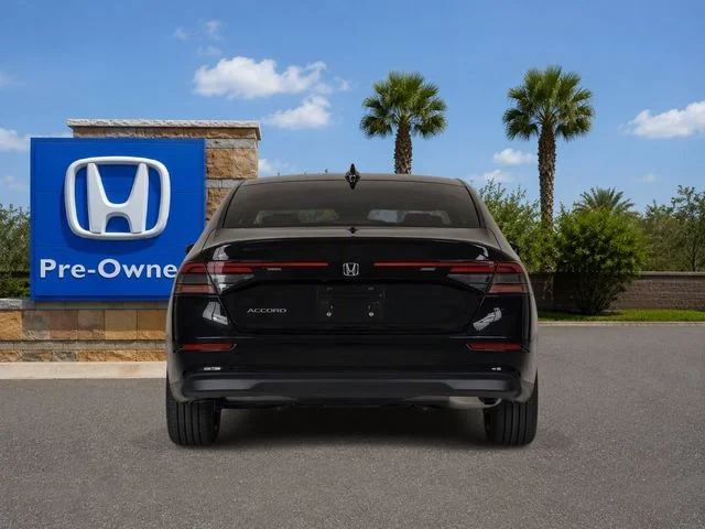 Certified Used 2025 Crystal Black Pearl Honda 1.5T SE image 5